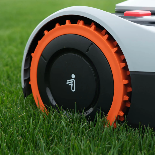 Navimow I-Series Off-Road   Wheels - Image 2